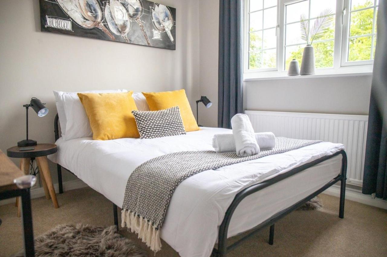 Guestready - Homely Leeds City Apartment Sleep 4 Meanwood Экстерьер фото