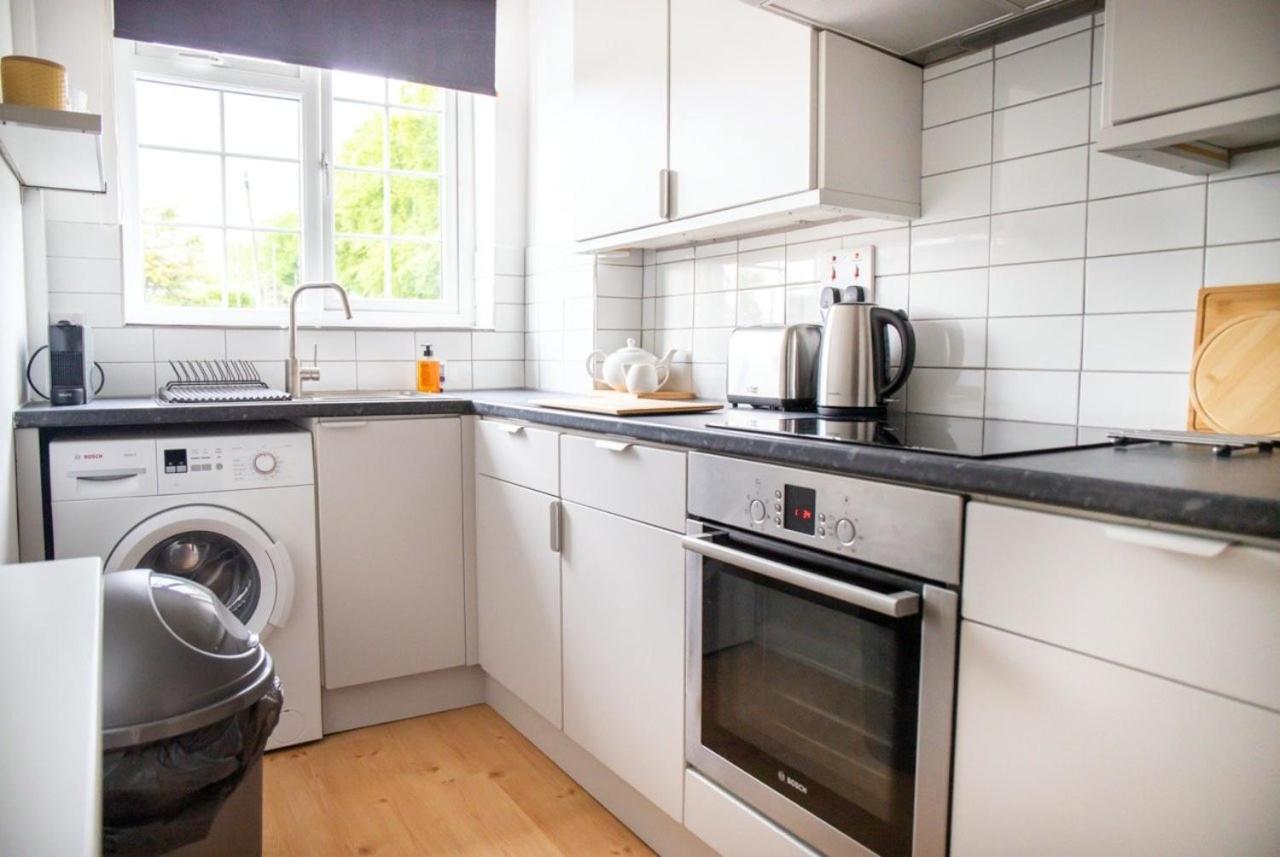 Guestready - Homely Leeds City Apartment Sleep 4 Meanwood Экстерьер фото